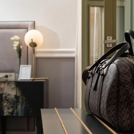 Hotel Elia Palatino 3*