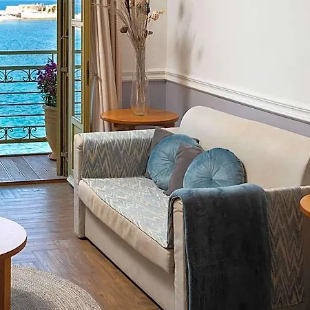 Elia Palatino (adults Only) 3*